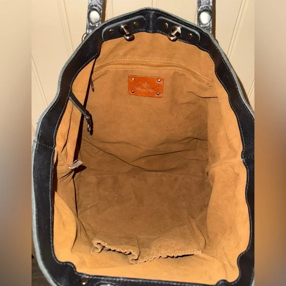 Patricia Nash Benvenuto Vintage Black Studded Grain Leather XL Tote Bag - Picture 7 of 8